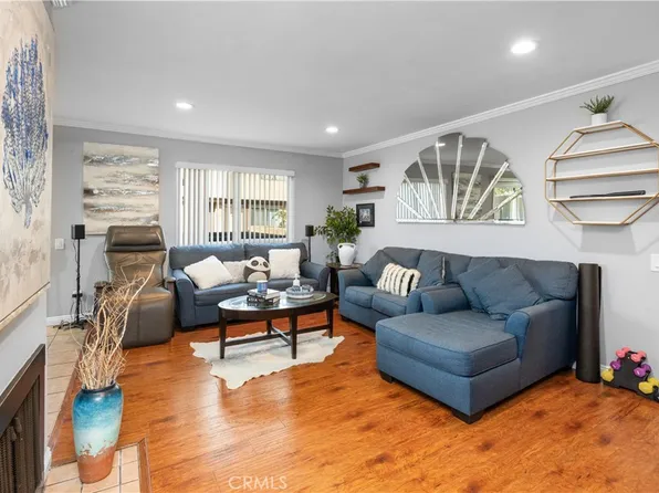 1335 W 139th St, Gardena, CA 90247