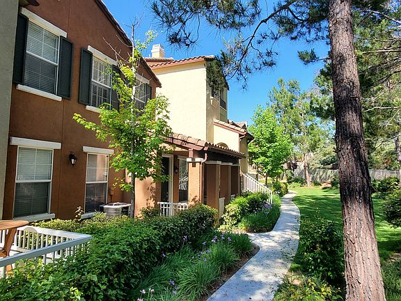 3rd image of 23439 Abbey Glen Pl