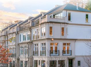 8127 River Rd, Bethesda, MD 20817