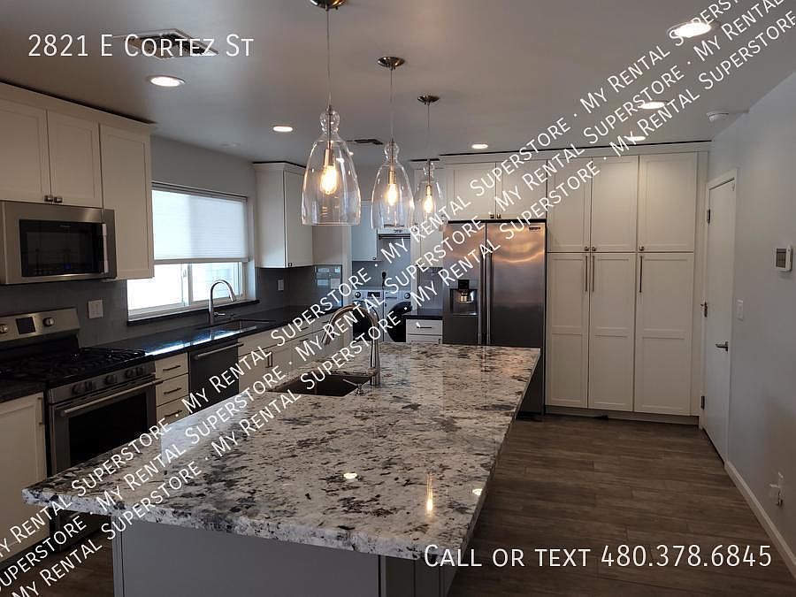 1st image of 2821 E Cortez St