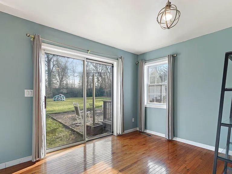 17 Circle Dr — Photo 17
