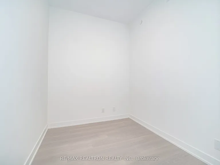 20 Deans Dr #522 — Photo 17