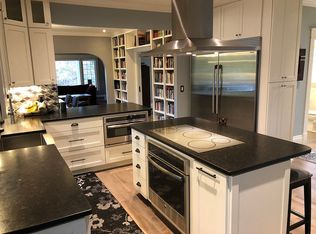 503 N 62nd St, Seattle, WA 98103