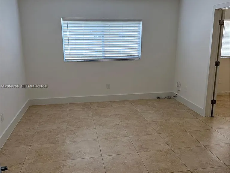 3600 N 56th Ave #115 — Photo 17