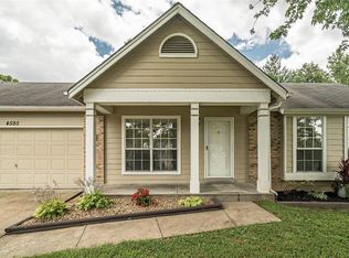 4595 Clearbrook Dr, Saint Charles, MO 63304