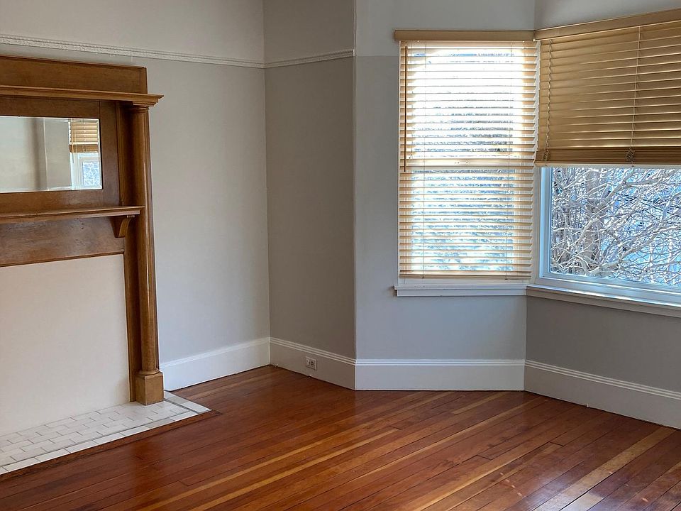 1st image of 229 Eureka St