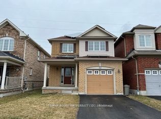 32 Puttingedge Dr, Whitby, ON L1R0H7