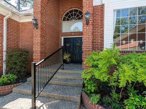 4th image of 5626 Cedar Hill Cir