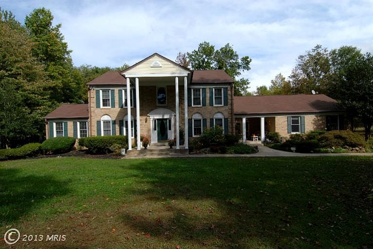 1st image of 7259 Foster Ln