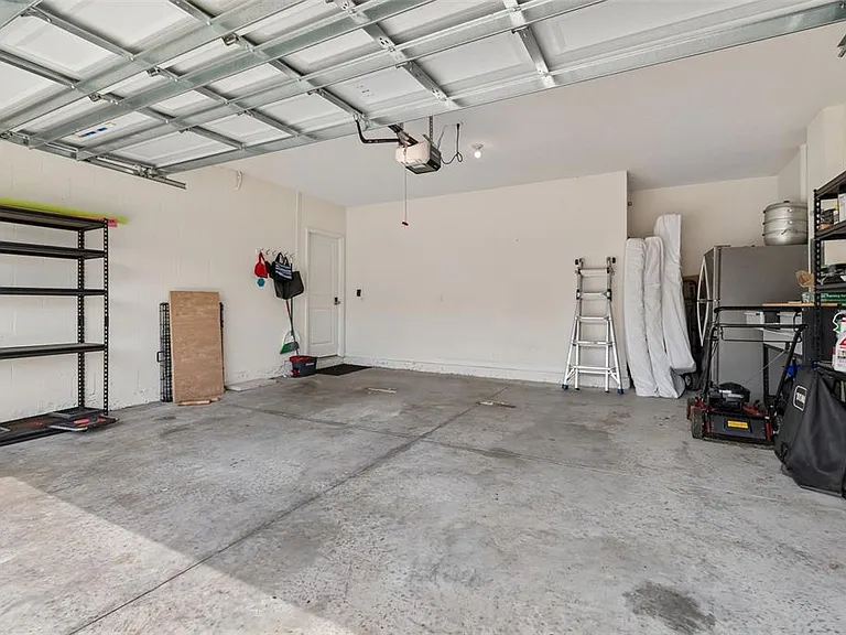 17053 Oval Rum Dr — Photo 41