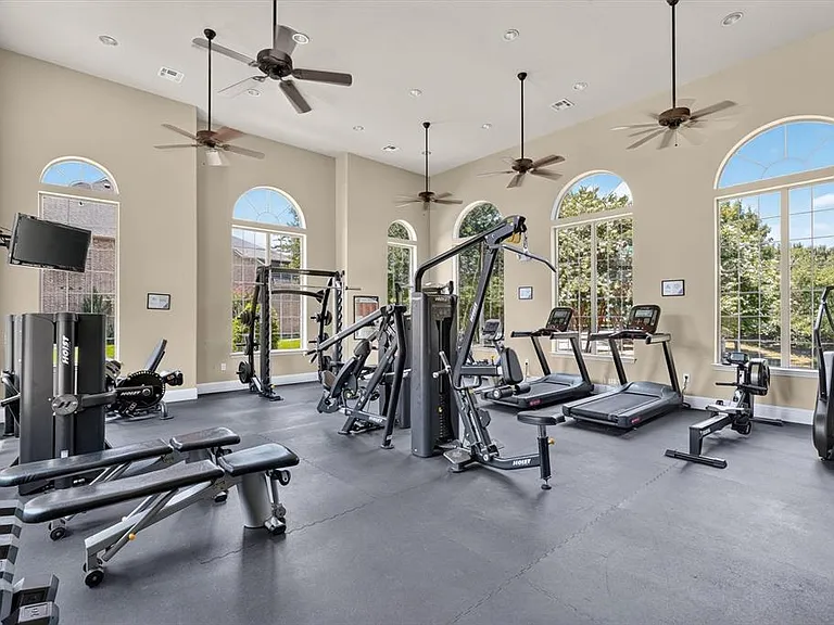2873 Creekway Dr — Photo 32