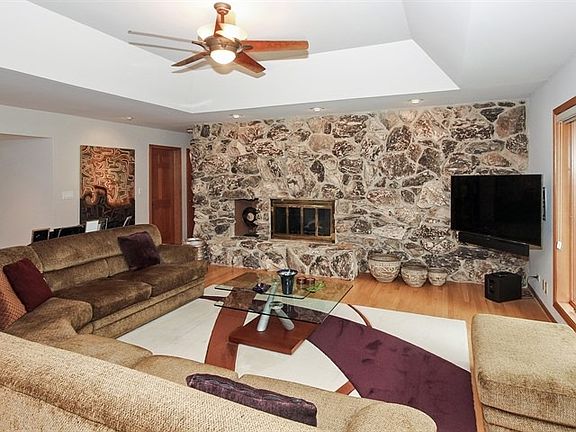 5th image of 27971 W Lakeview Dr N