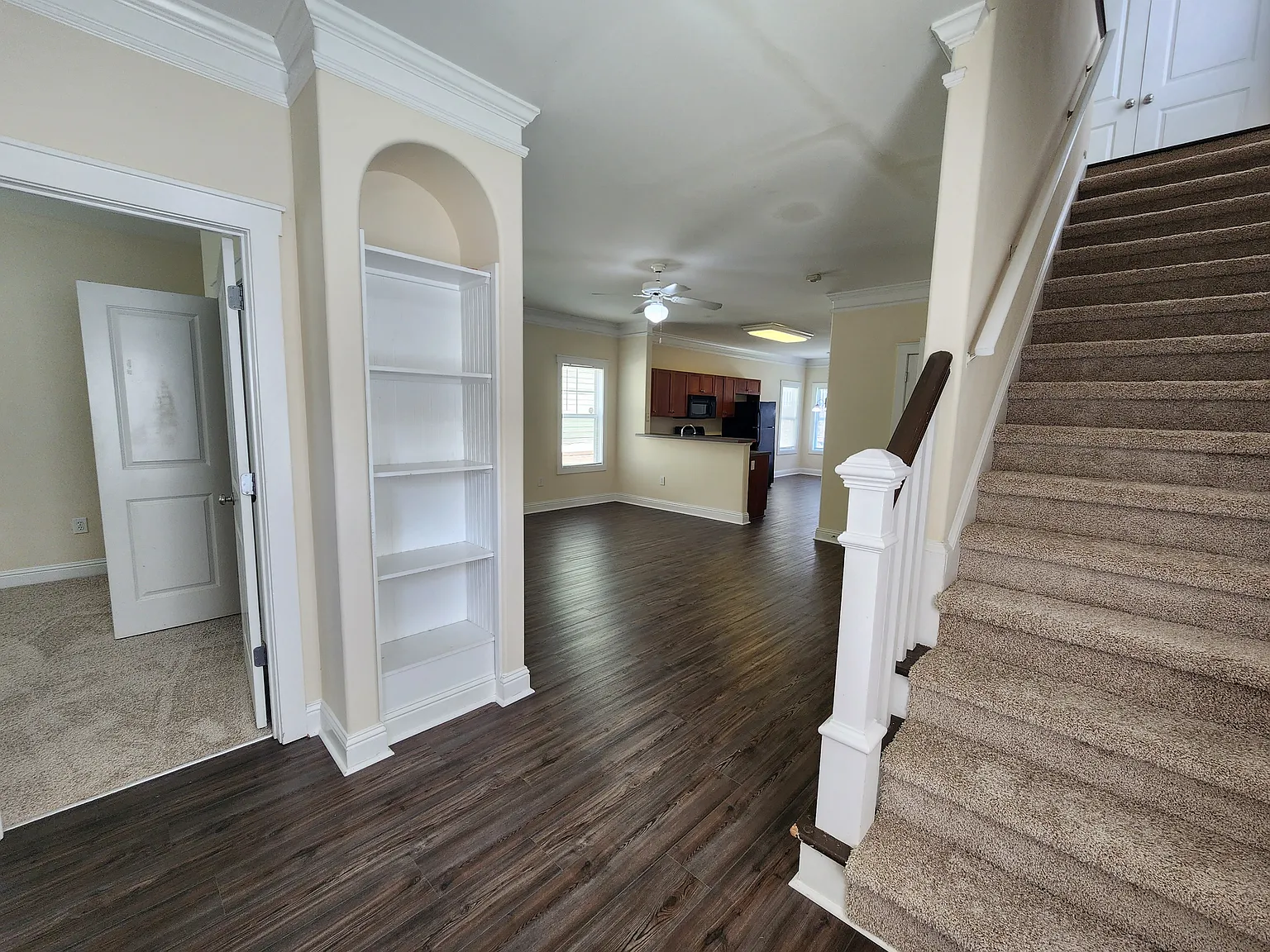 4 bed, 4.5 bath, 1753 sqft, $3,080 — Photo 2