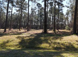 228 Garbacon Dr, Beaufort, NC 28516