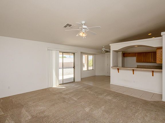 5th image of 2284 Huntington Dr