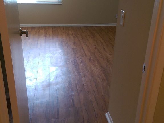 4th image of 1575 Tanglewood Ln APT L147