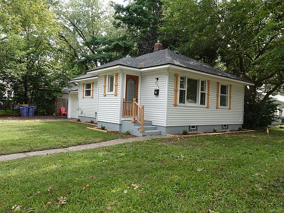 3rd image of 924 Griggs St SE