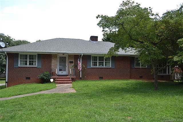 1st image of 105 Edgewood Ave