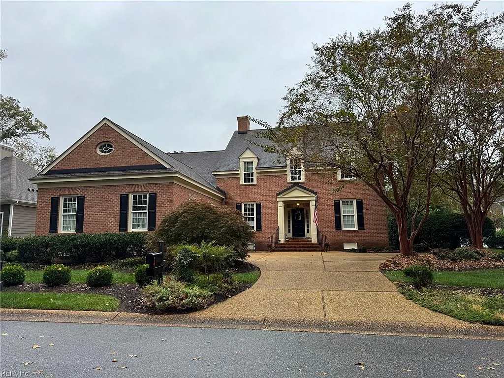 104 Portland photo 1