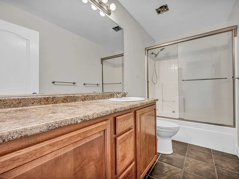 2425 Crooked Canyon Ct — Photo 52