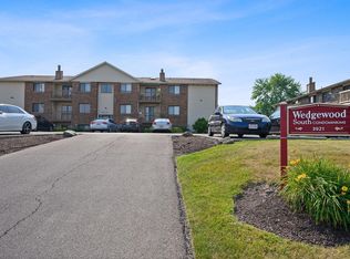 3921 Mack Rd APT 49, Fairfield, OH 45014