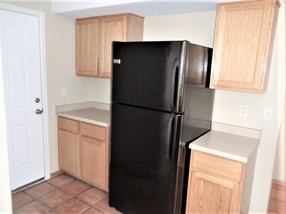 3rd image of 4124 N Malta St