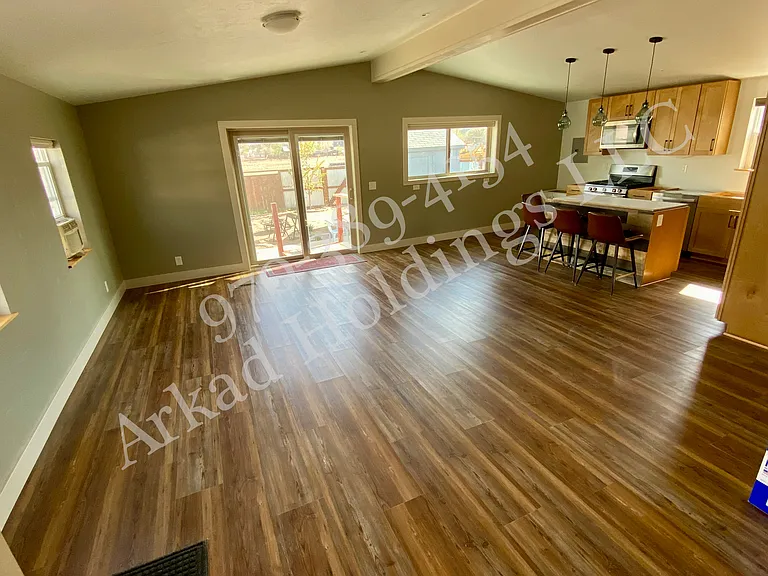 932 Maple Dr — Photo 20