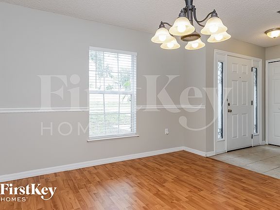 4th image of 1031 Ronlin St