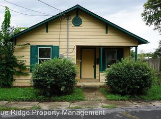 206 Sycamore St, Johnson City, TN 37604