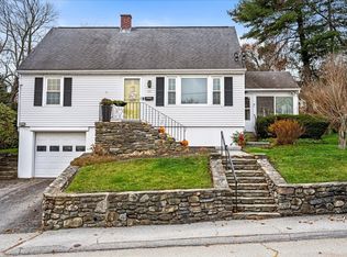 22 Lesley Ave, Auburn, MA 01501