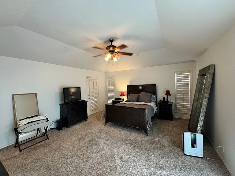 4117 Springfield Ct — Photo 13