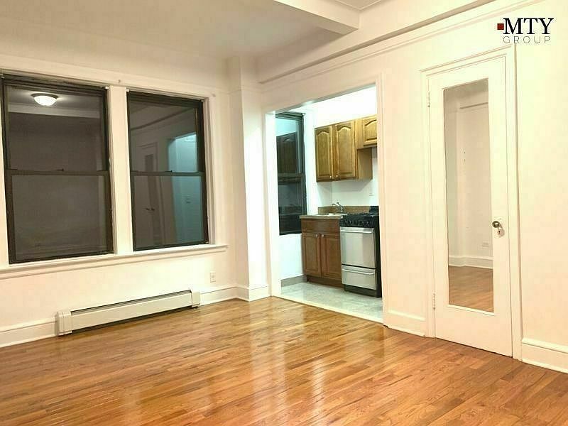 1st image of 155 E 52nd St #Ap7e