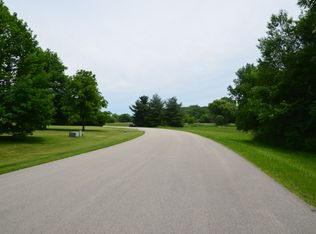 1220 Lakeside Dr, New Lenox, IL 60451