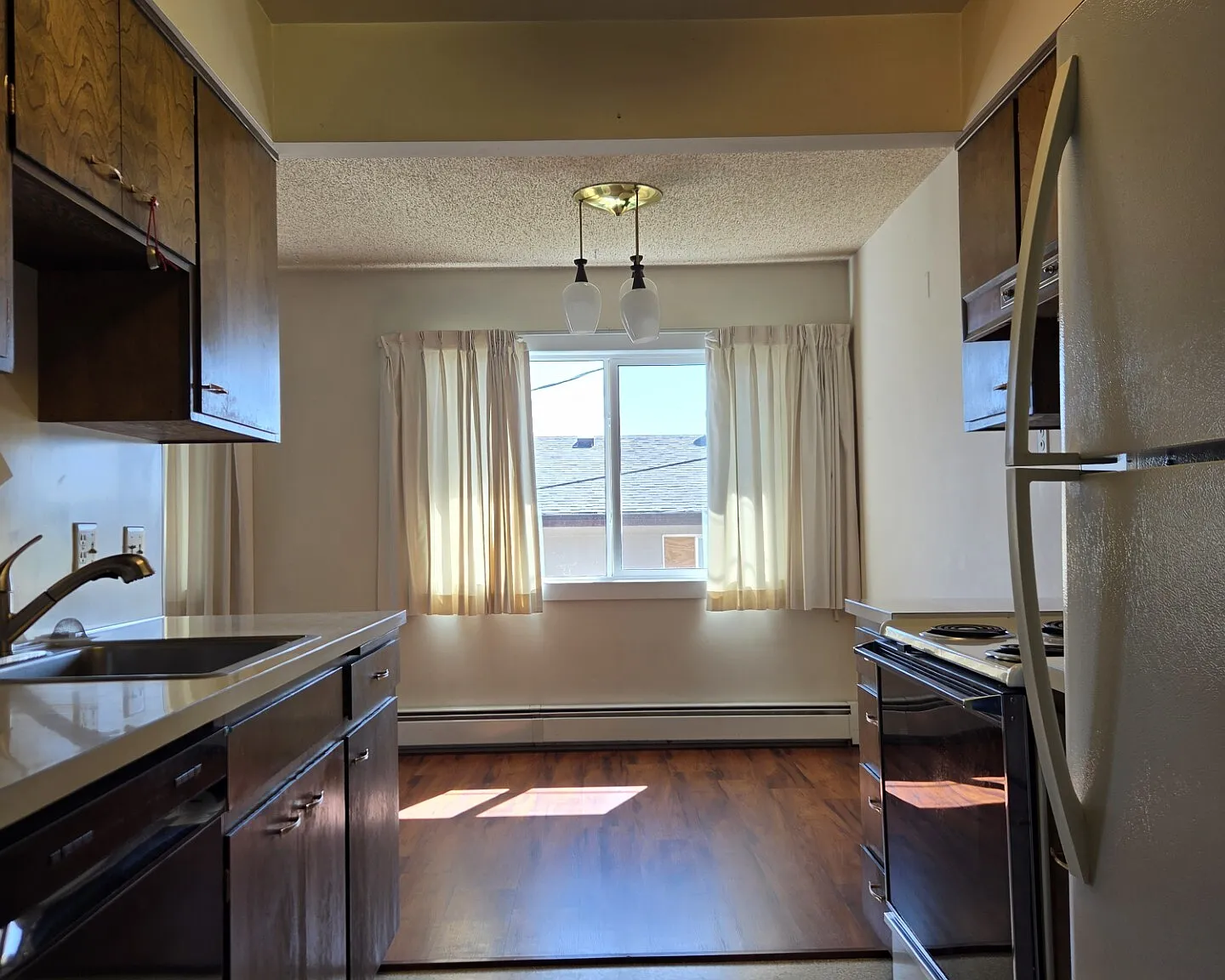 432 Lordwith — Photo 1
