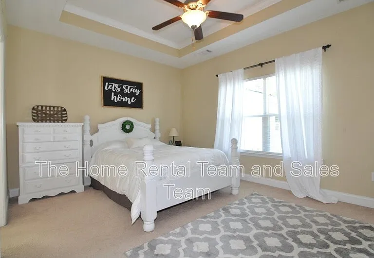 156 Cottonham Ct — Photo 16