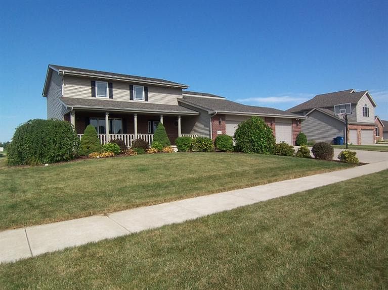 1st image of 10822 Manor Dr