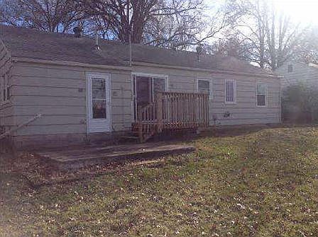 2nd image of 5860 Granada Ln