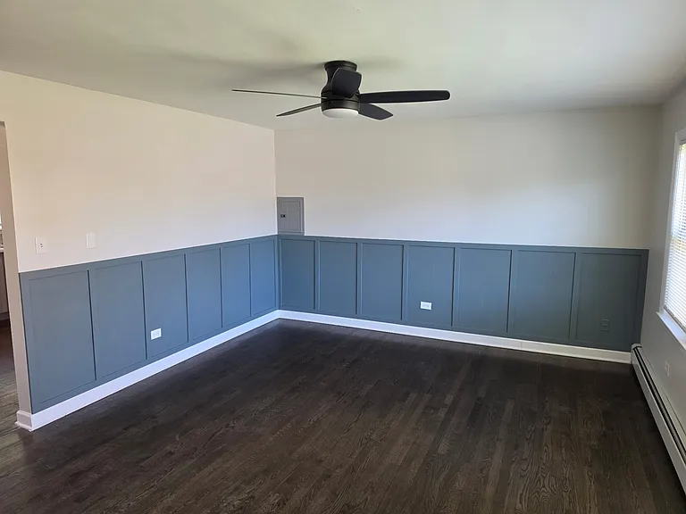 7810 S Escanaba Ave #2B — Photo 9