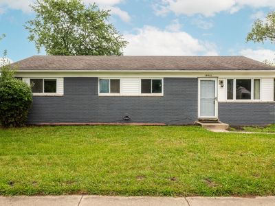 15401 Kerstyn St, Taylor, MI, 48180