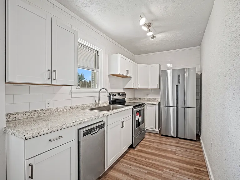 7324 Schley Ave — Photo 18
