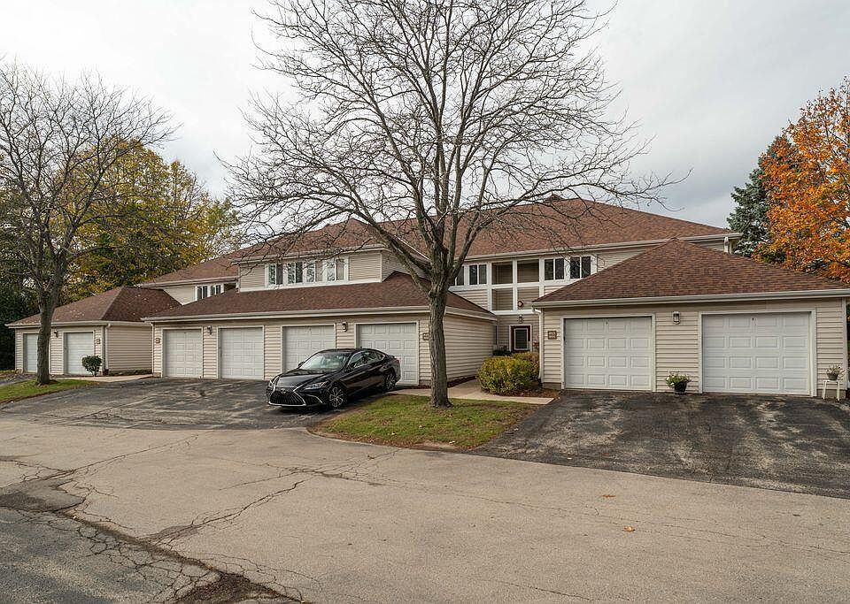 1st image of 849 W Puetz ROAD #42
