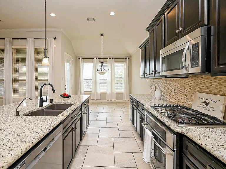 5315 Little Creek Ct — Photo 14
