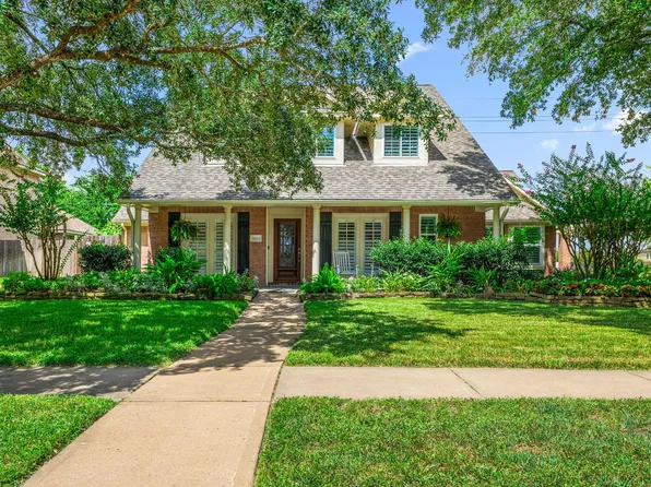 24202 Falcon Point Dr, Katy, TX 77494