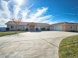 2634 Desert Rose Dr, Quartz Hill, CA