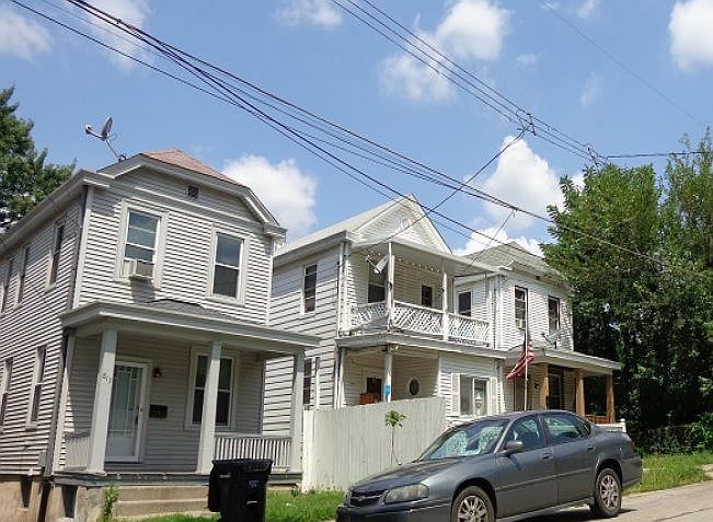 2nd image of 815 Terry St