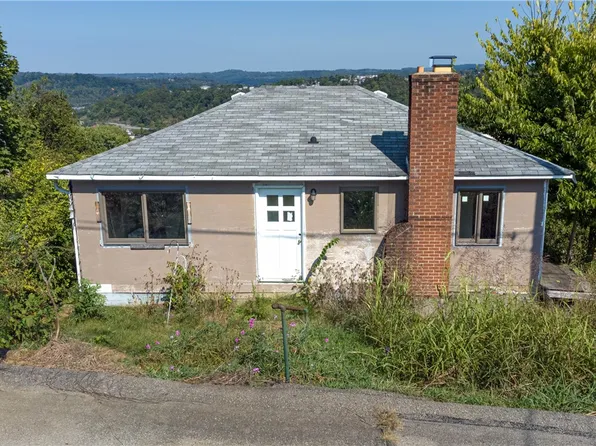 10 Lavonne Ave, Charleroi, PA 15022