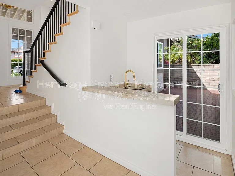 28142 Ambar — Photo 10
