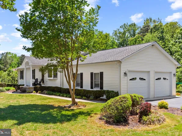 47345 Francine Ct, Park Hall, MD 20667