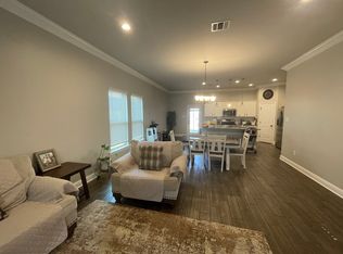 206 Hyperion St, Bossier City, LA 71111