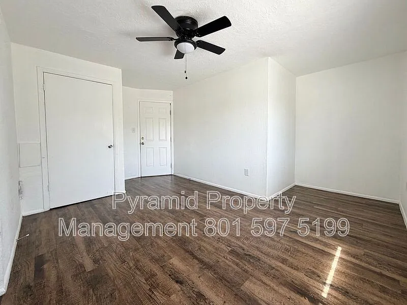 1 bed, 1.0 bath, 650 sqft, $1,099 — Photo 3